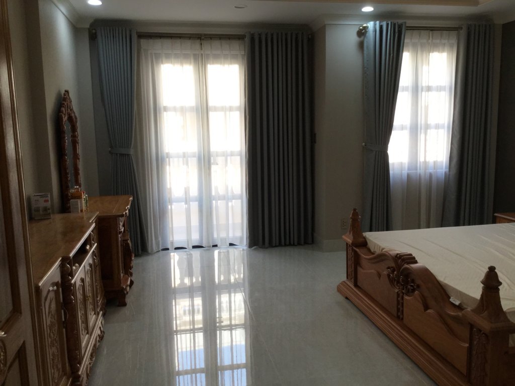 Anh Hưng - Dự Án ParkHills Gò Vấp